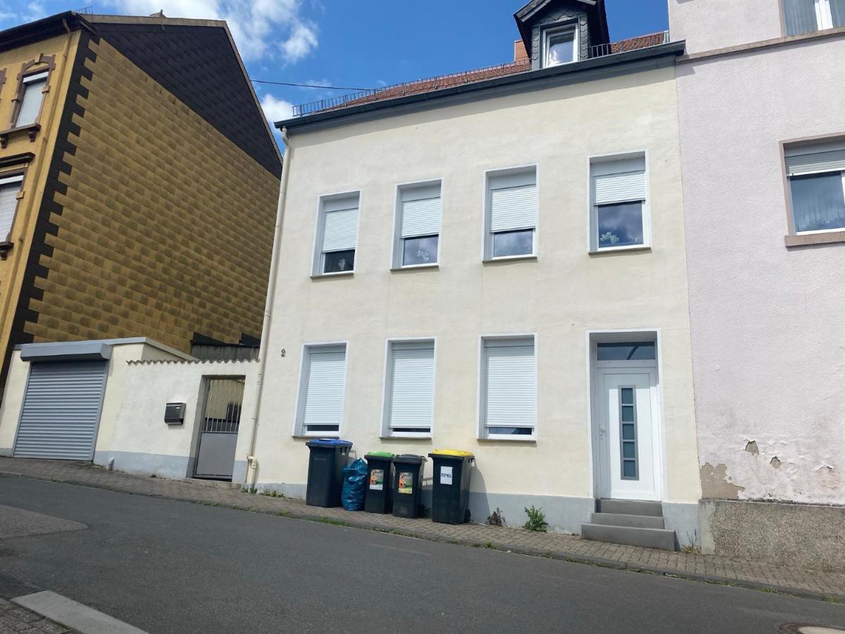 Apartments Lissy I Und II Neunkirchen  Ngoại thất bức ảnh